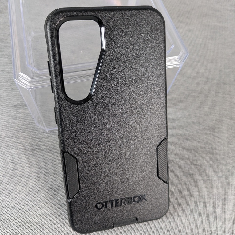 OtterBox Commuter Series- Samsung Galaxy S24 Phone Case - Picture 4 of 11